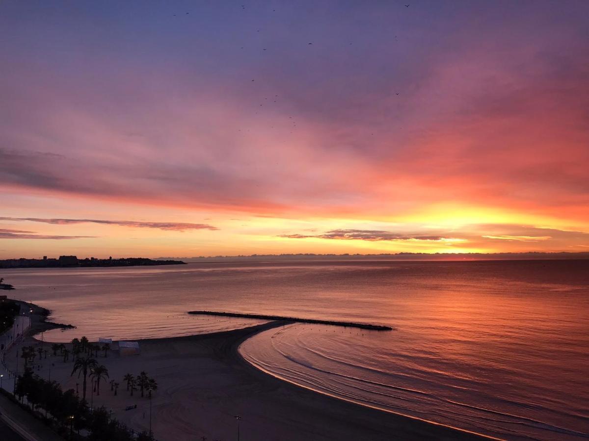 Apartamento Con Vistas Al Mar Primera Linea De Playa Del Postiguet Alicante Exteriér fotografie