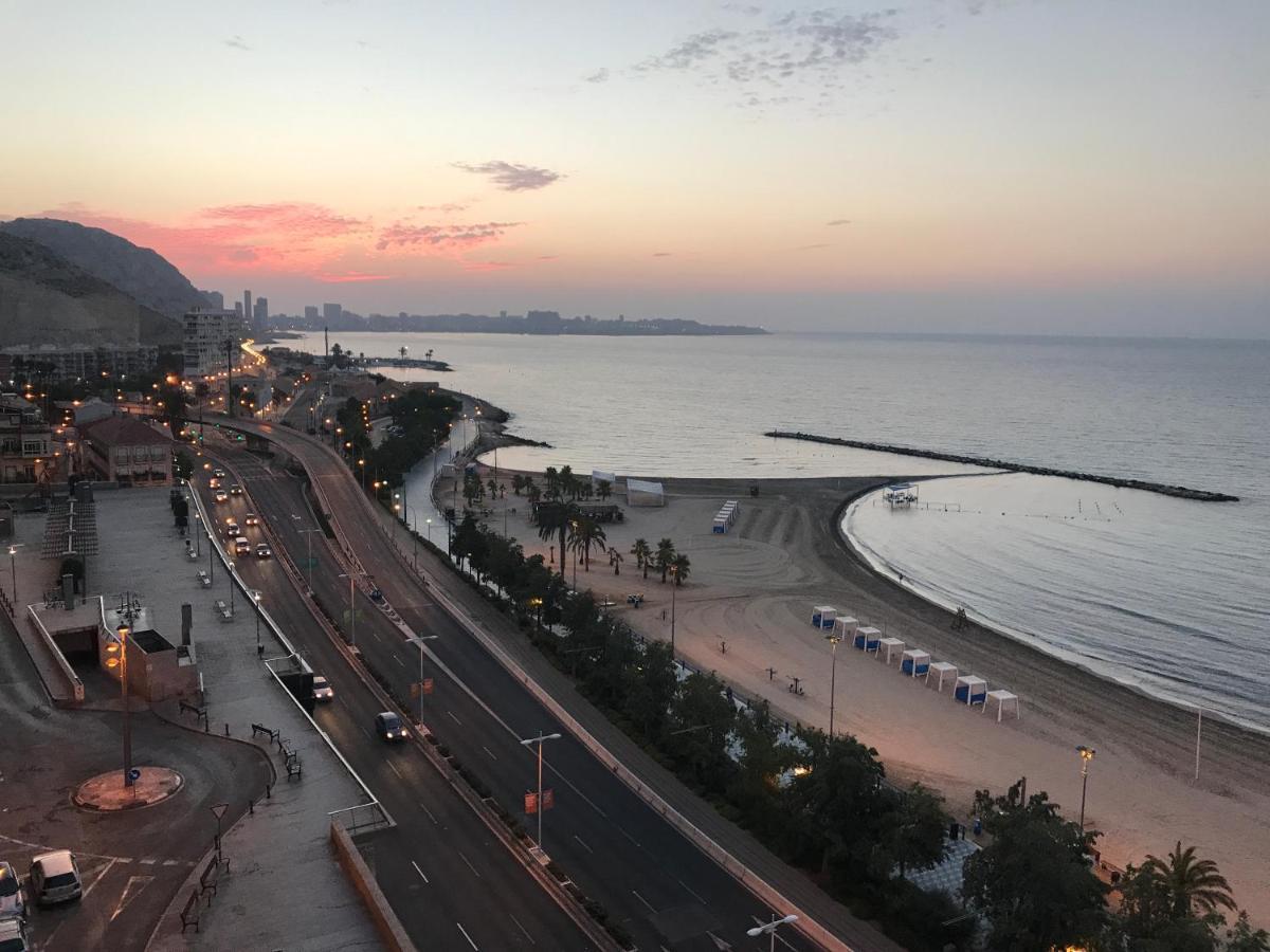 Apartamento Con Vistas Al Mar Primera Linea De Playa Del Postiguet Alicante Exteriér fotografie